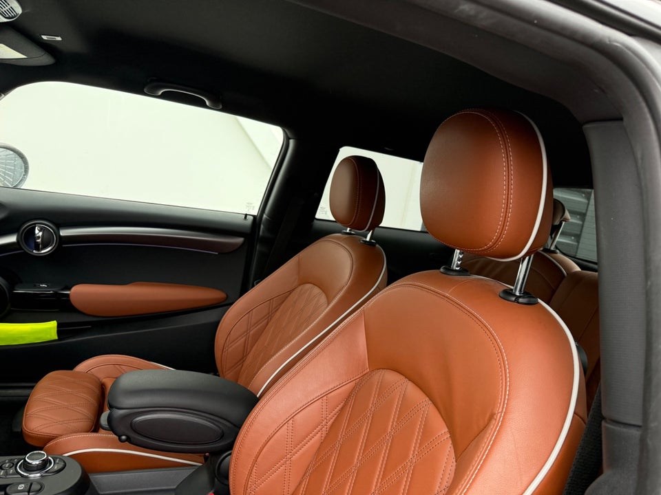 MINI Cooper SE Yours Trim 3d