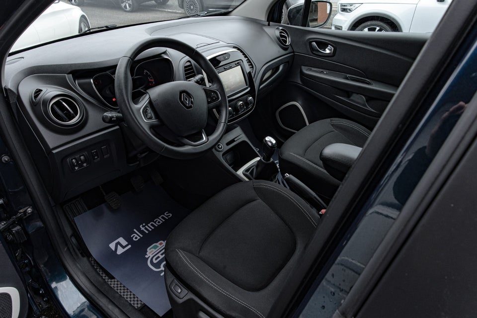 Renault Captur 0,9 TCe 90 Expression 5d