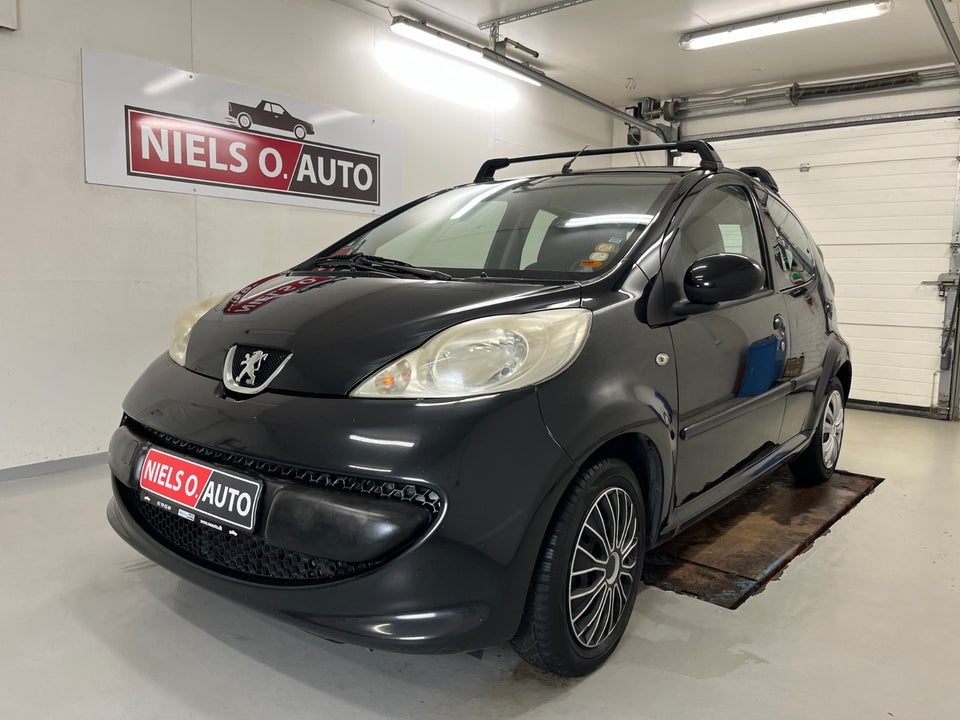 Peugeot 107 1,0 SD 5d