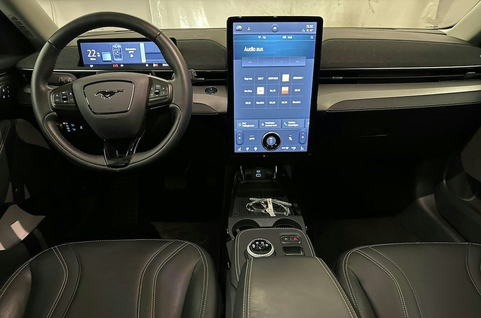 Ford Mustang Mach-E 75 Standard Range 5d