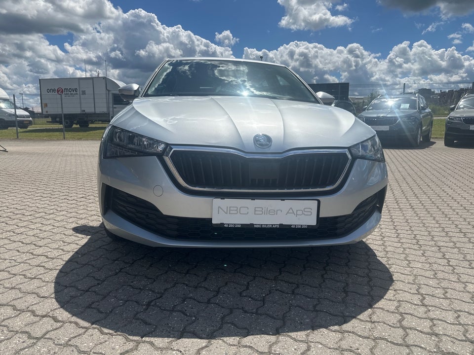 Skoda Scala 1,0 TSi 95 Active 5d