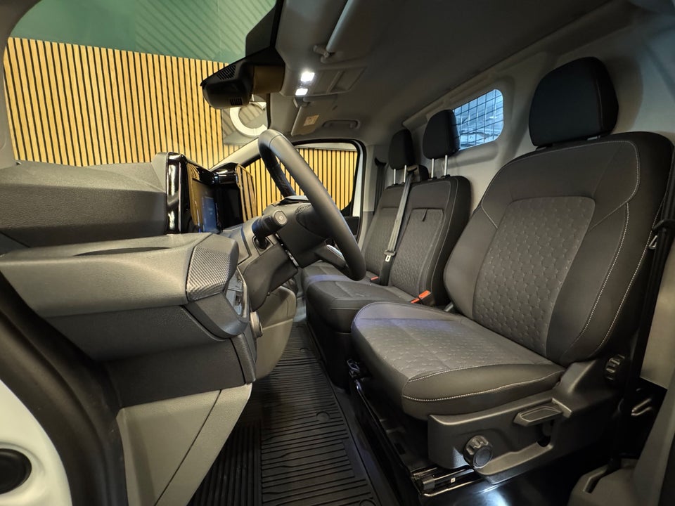 Ford Transit Custom 300L 2,0 EcoBlue Limited