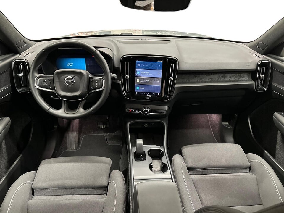 Volvo EX40 Extended Range Core 5d