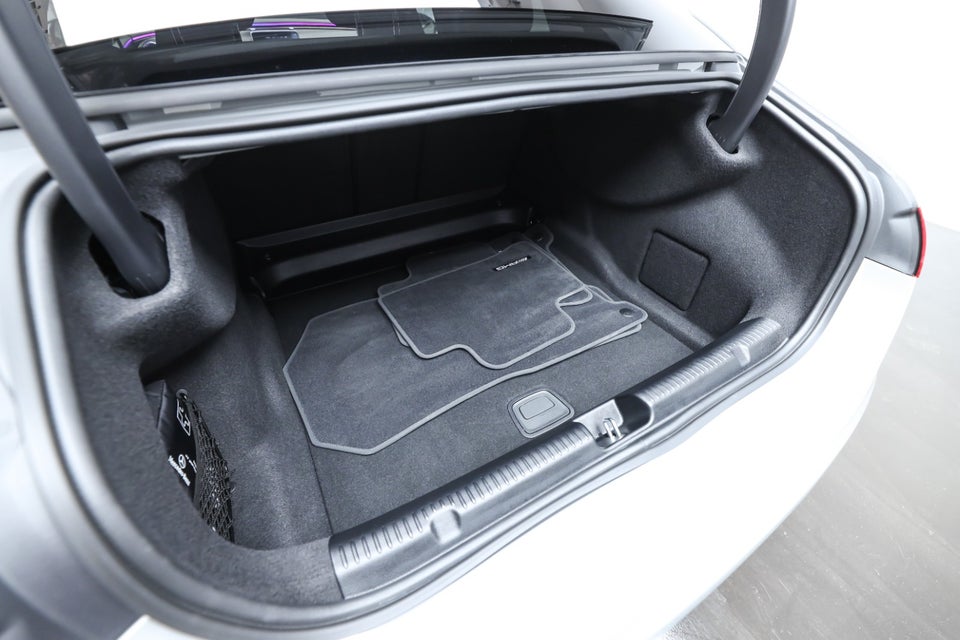 Mercedes EQE53 AMG 4Matic+ 4d