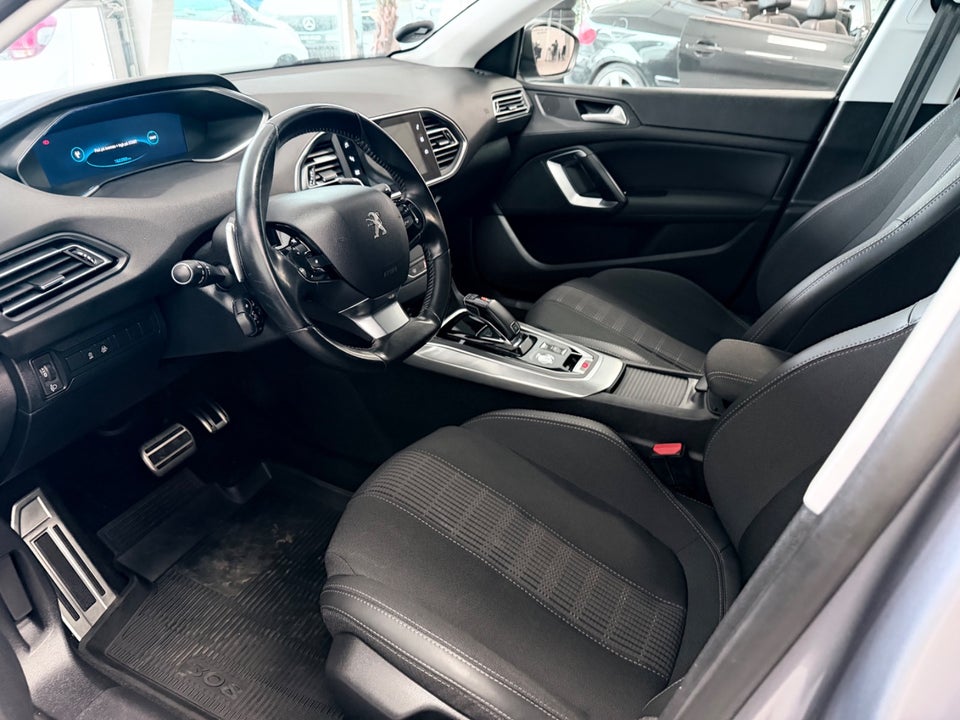 Peugeot 308 1,5 BlueHDi 130 Edition:210+ SW EAT8 5d