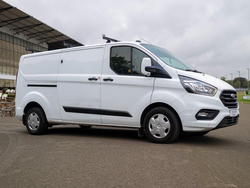 Ford Transit Custom 300 L2 2,0 TDCi 130 Ambiente