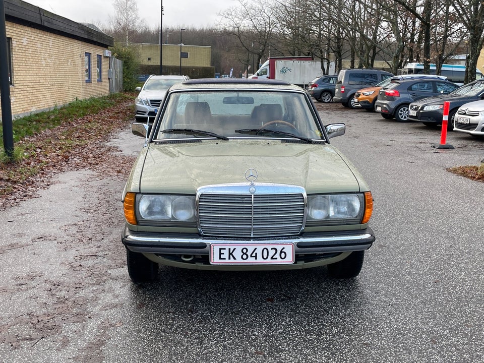 Mercedes 300 3,0 D 4d