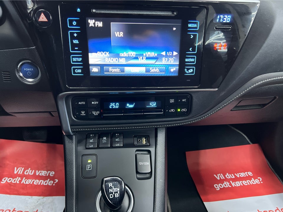 Toyota Auris 1,8 Hybrid H2 Comfort CVT 5d