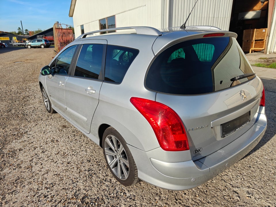 Peugeot 308 1,6 THP 156 Sportium SW 5d