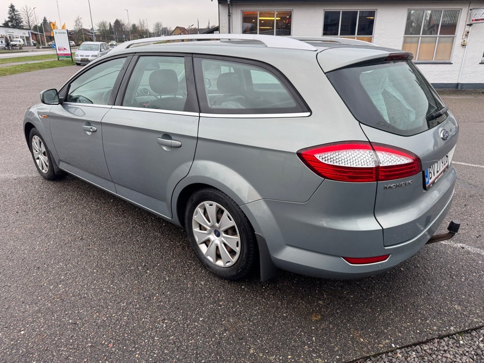 Ford Mondeo 2,0 TDCi 115 Titanium 5d