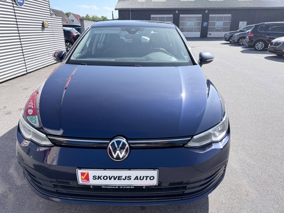 VW Golf VIII 2,0 TDi 115 Life DSG 5d