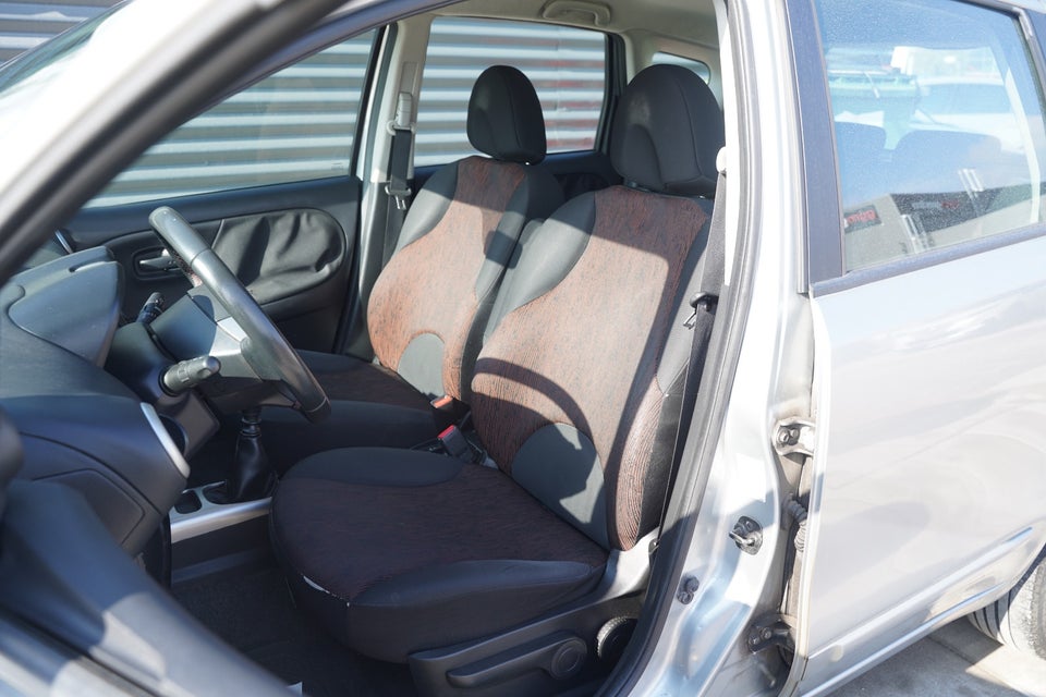 Nissan Note 1,5 dCi 103 Tekna 5d