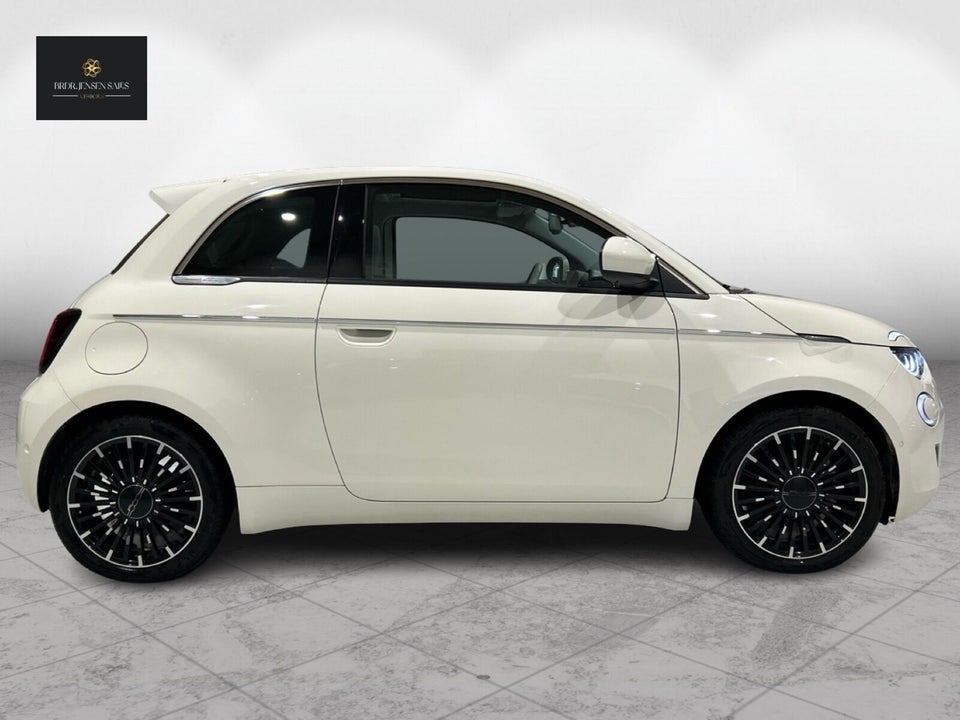 Fiat 500e 42 la Prima Sky 3d