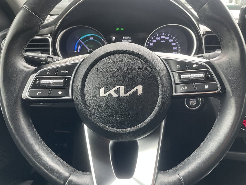 Kia Ceed 1,6 PHEV Prestige SW DCT 5d