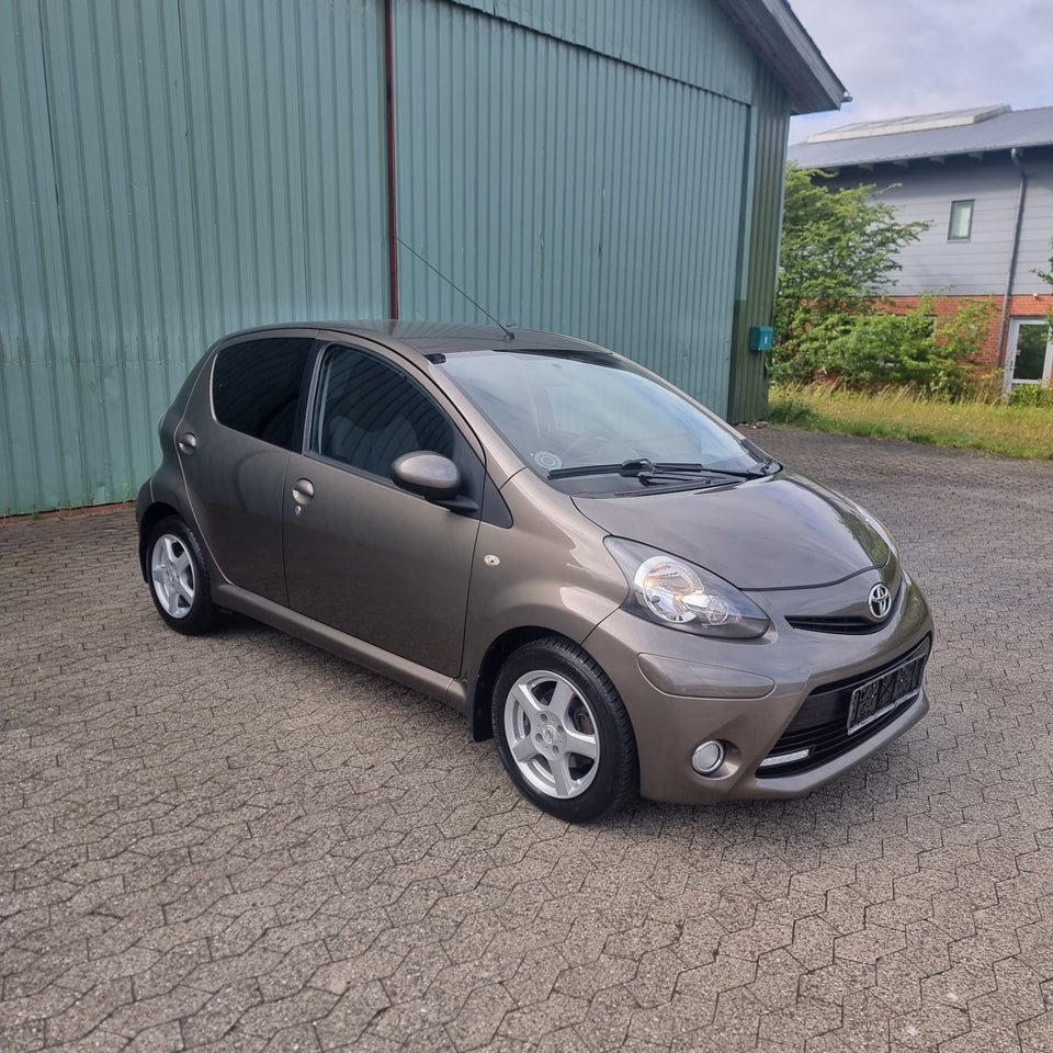 Toyota Aygo 1,0 VVT-i T1 5d