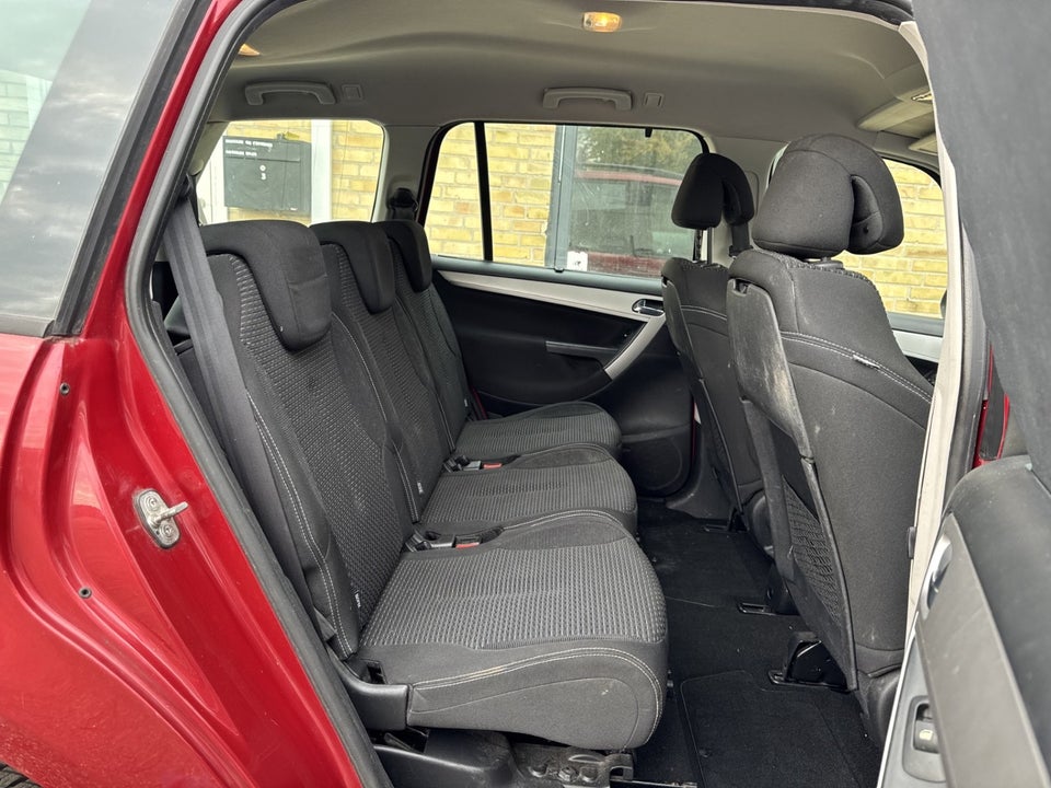 Citroën Grand C4 Picasso 1,8 16V 7prs 5d