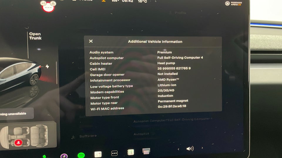 Tesla Model 3 Long Range AWD 4d