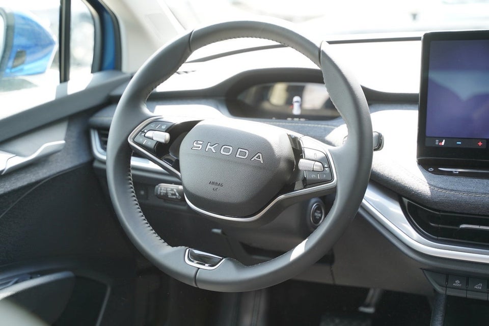 Skoda Elroq 60 iV Loft 5d