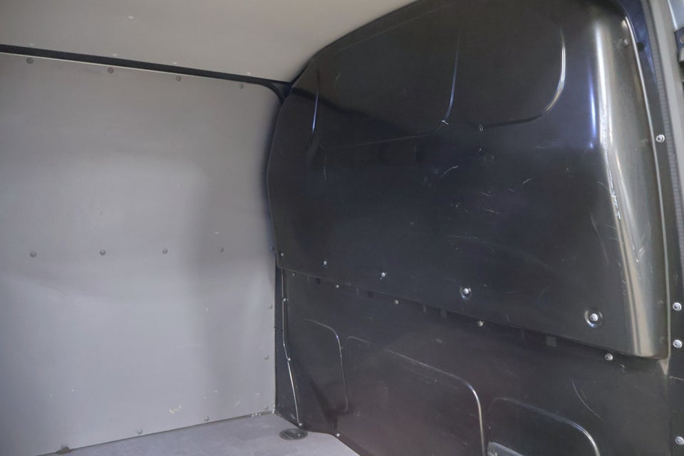 VW Transporter 2,0 TDi 150 Kassevogn DSG lang