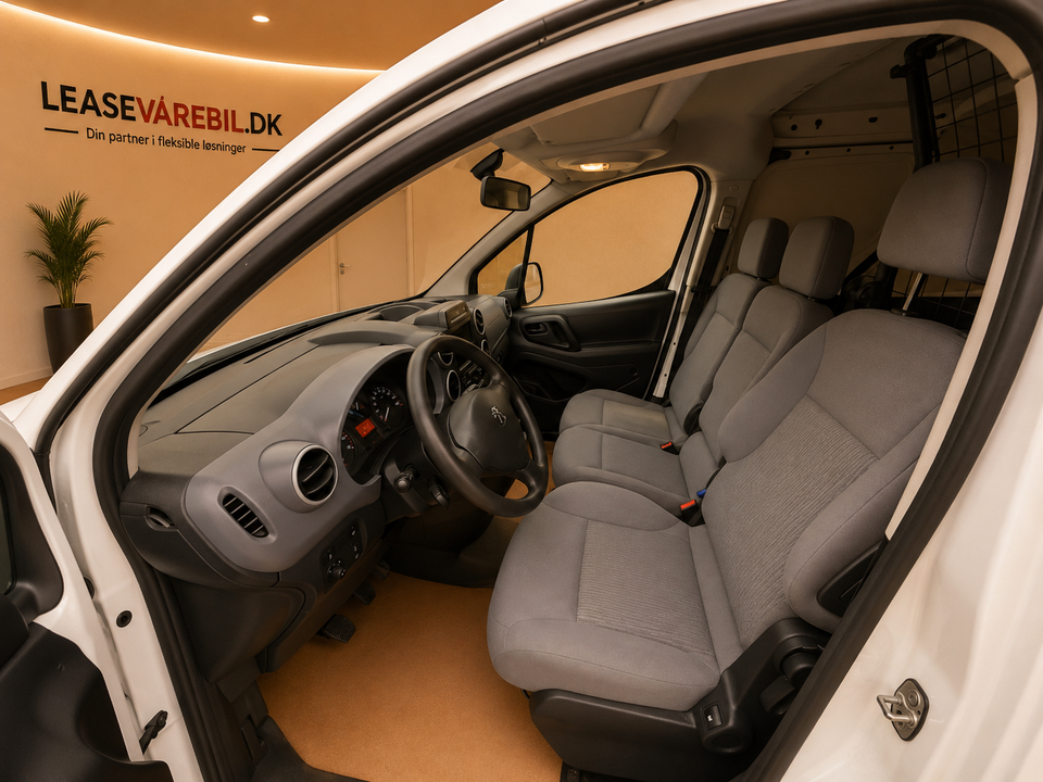 Peugeot Partner 1,6 BlueHDi 100 L1 Flex Van 5d