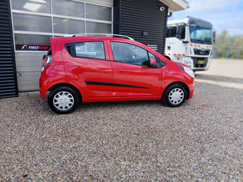 Chevrolet Spark 1,0 LS 5d