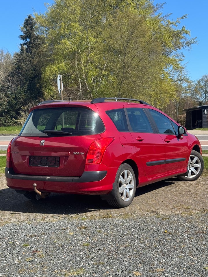 Peugeot 308 1,6 HDi 92 Comfort+ stc. 5d