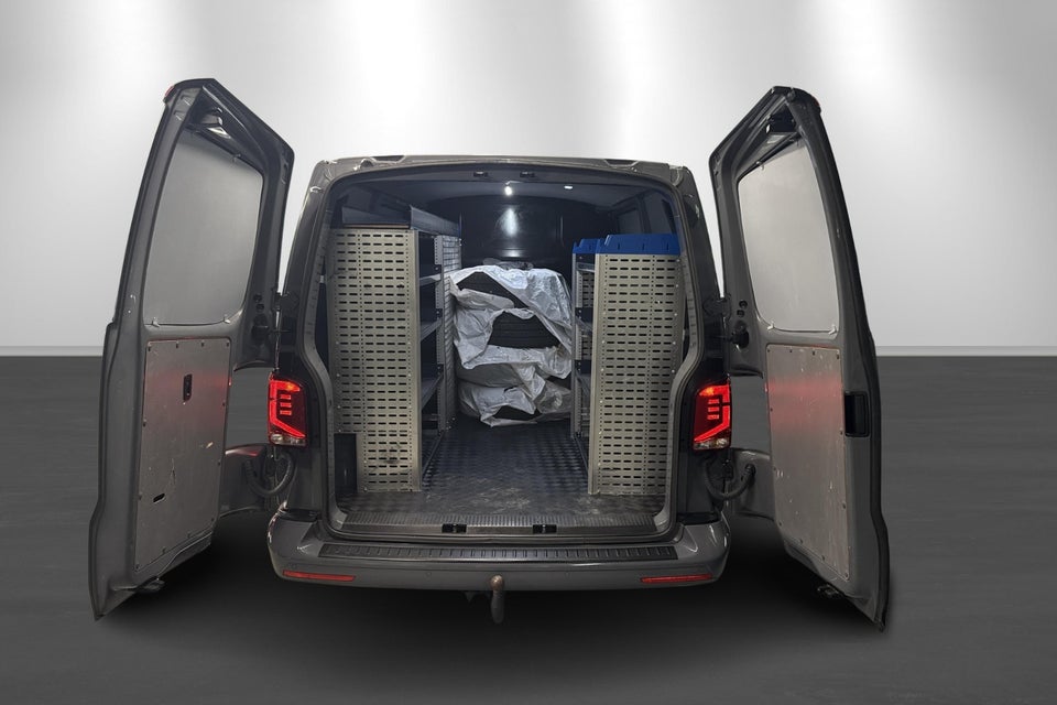 VW Transporter 2,0 TDi 204 Kassevogn DSG 4Motion kort