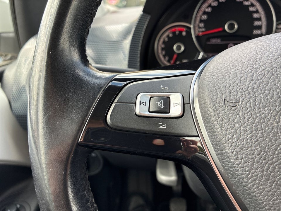 VW Up! 1,0 MPi 60 Move Up! 5d