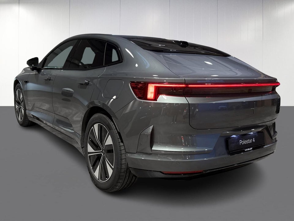 Polestar 4 Long Range Nordic Edition 5d