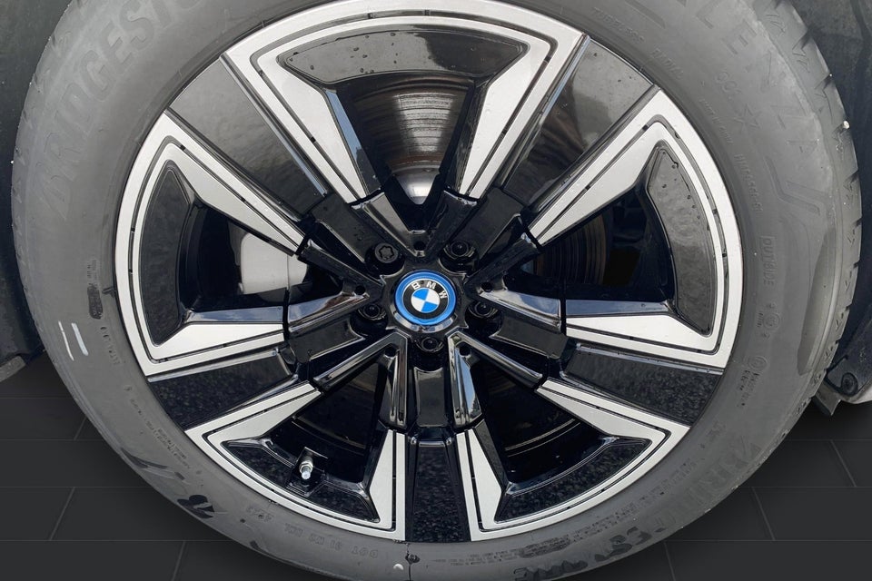 BMW iX3 Charged M-Sport 5d