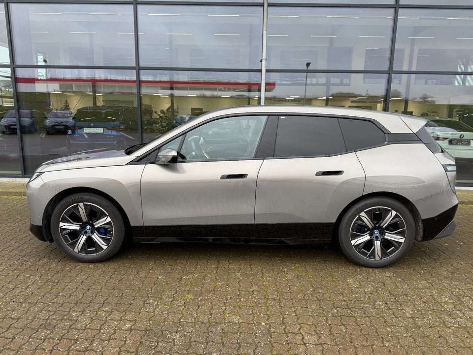 BMW iX xDrive50 Supercharged 5d