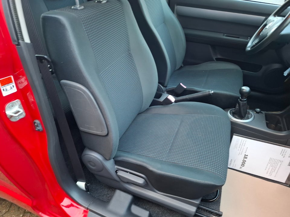 Suzuki Swift 1,3 GL 3d