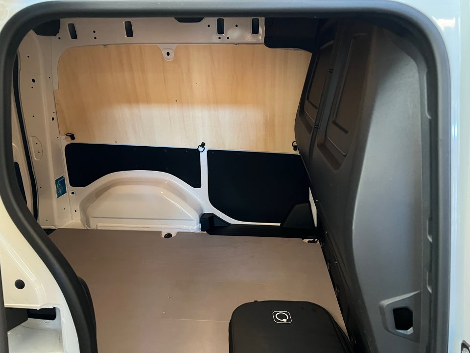 Mercedes eCitan A2 Basis Van