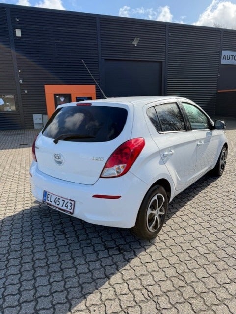 Hyundai i20 1,25 Classic XTR 5d