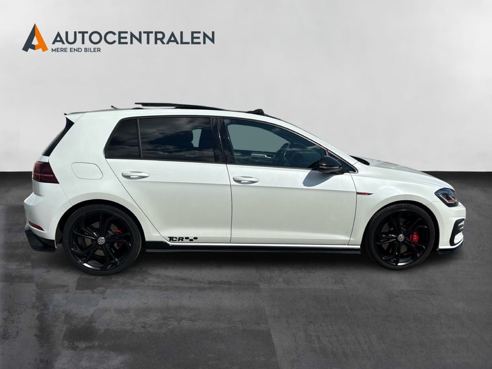 VW Golf VII 2,0 GTi TCR DSG 5d