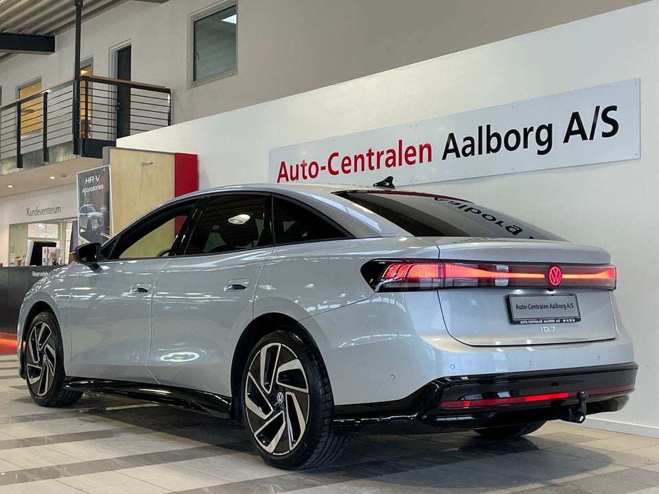 VW ID.7 77 Style+ 5d