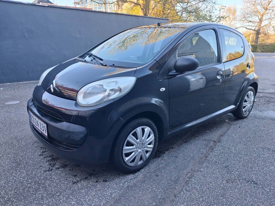 Citroën C1 1,0i  5d