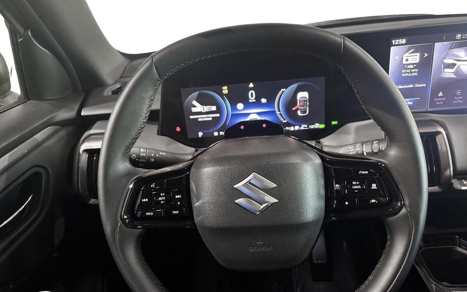 Suzuki eVitara 61 Active 5d
