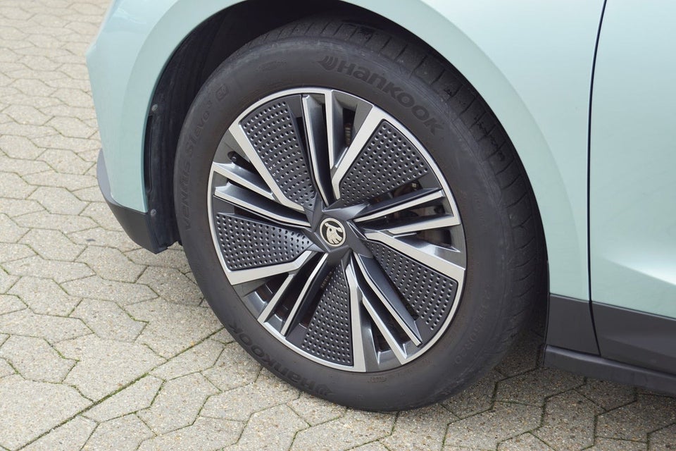 Skoda Enyaq 80 iV Lodge 5d