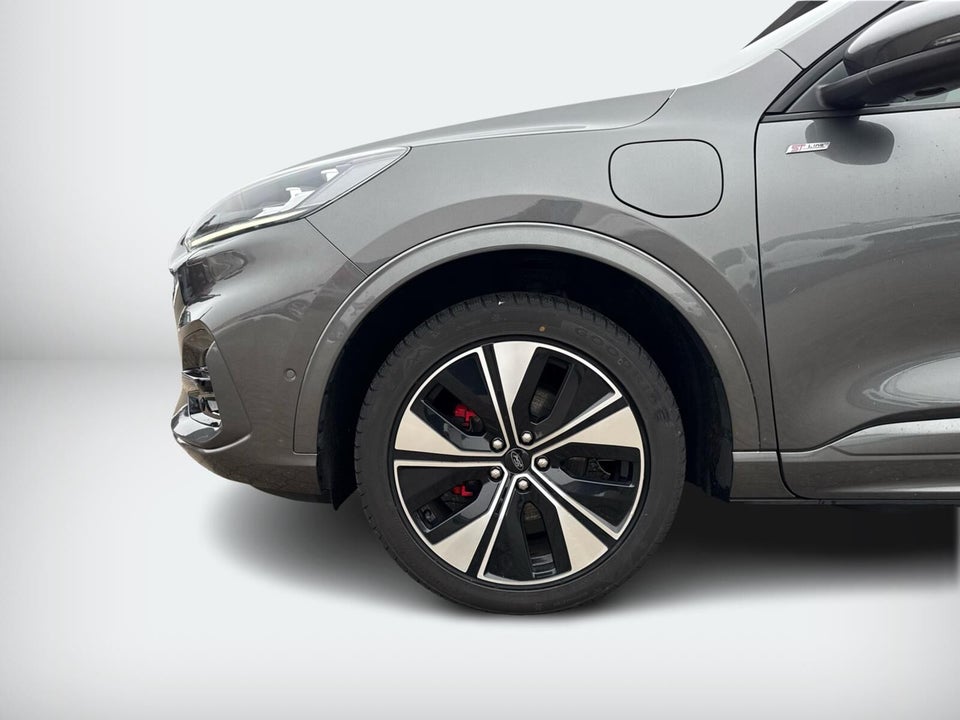 Ford Kuga 2,5 PHEV ST-Line X CVT 5d