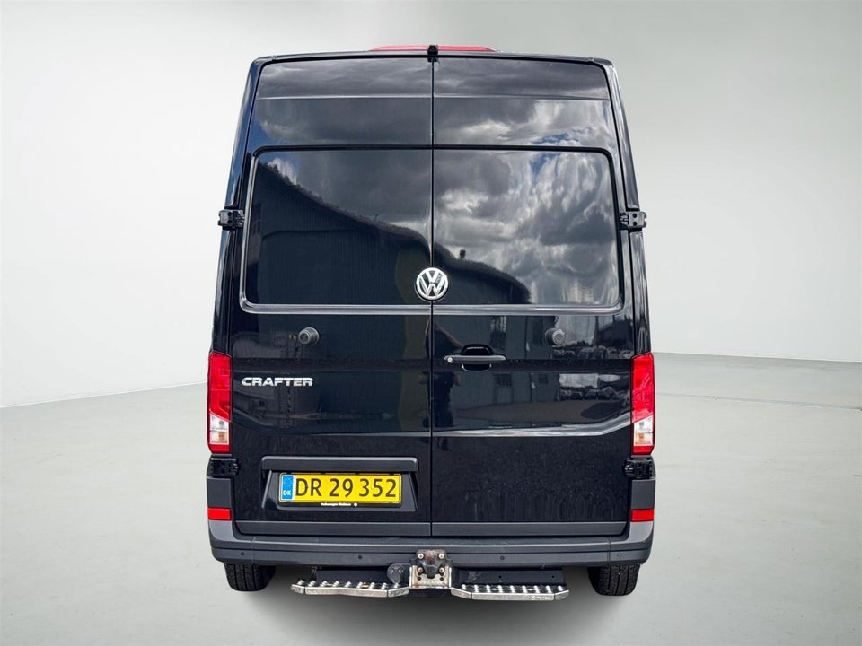 VW Crafter 35 2,0 TDi 177 Kassevogn L3H3 aut.