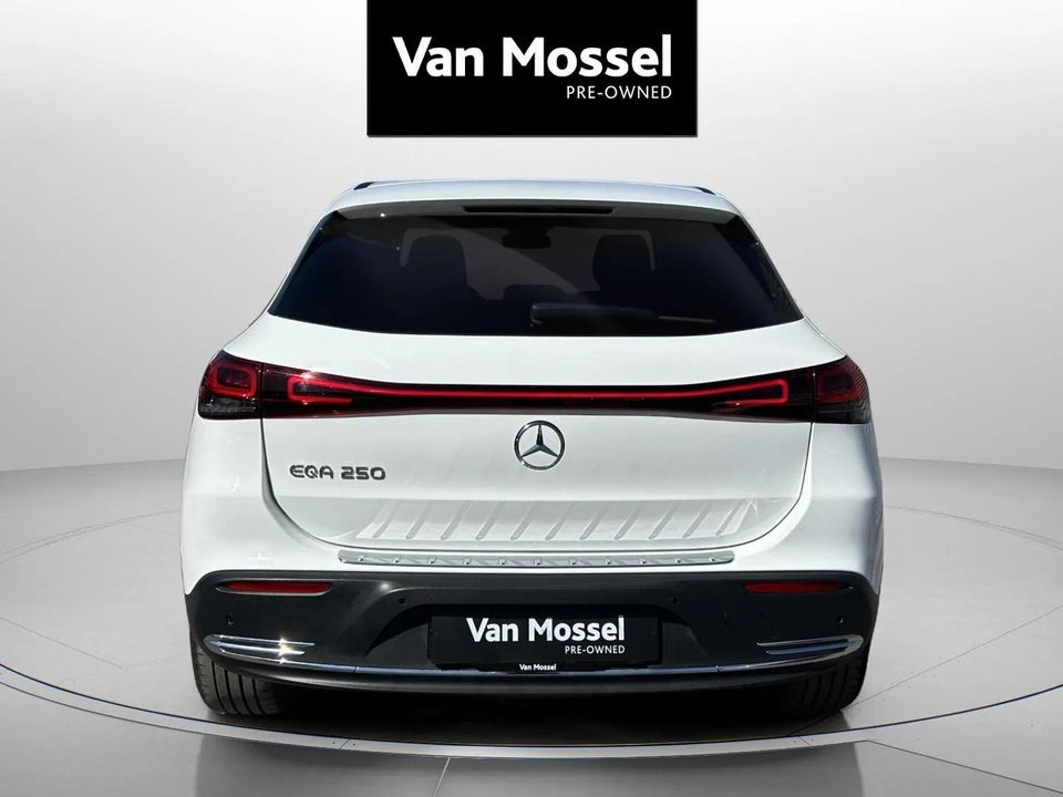 Mercedes EQA250 Progressive 5d