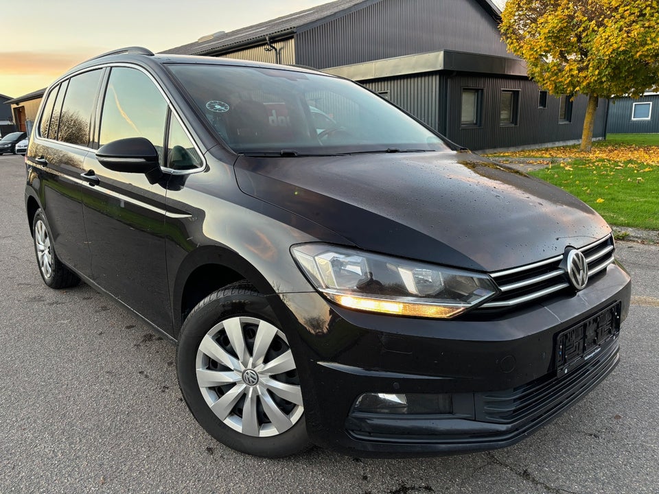 VW Touran 1,6 TDi 115 Comfortline DSG Van 5d