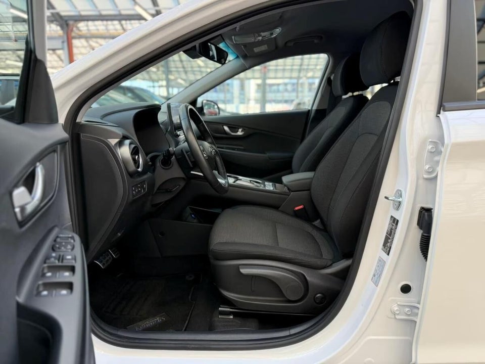 Hyundai Kona 39 EV Advanced 5d