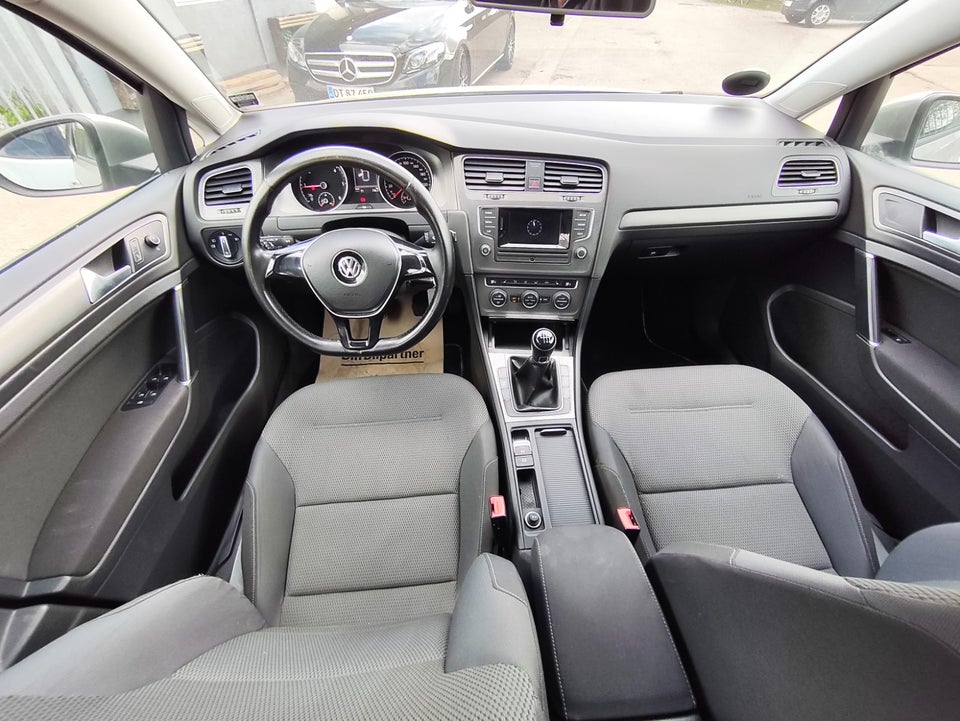 VW Golf VII 2,0 TDi 150 Comfortline BMT 5d