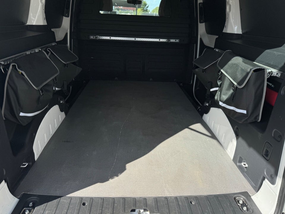 VW ID. Buzz 77 Cargo Comfort
