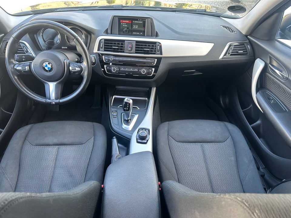 BMW 118i 1,5 Advantage aut. 5d