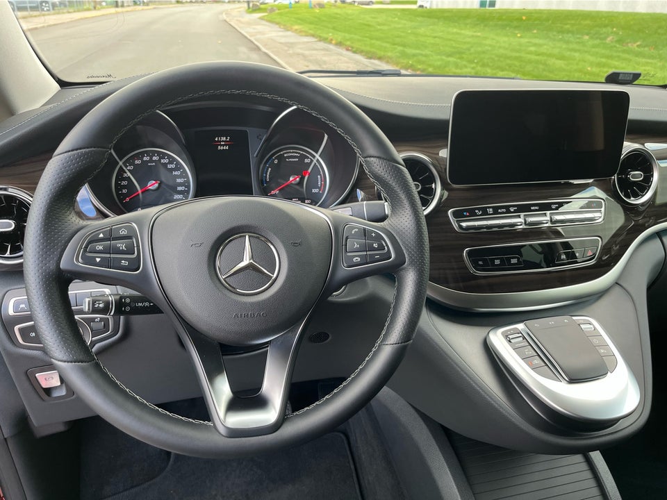 Mercedes EQV300 Avantgarde L