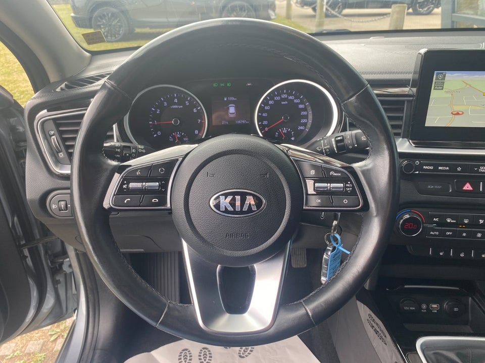 Kia Ceed 1,0 T-GDi Intro Edition SW 5d