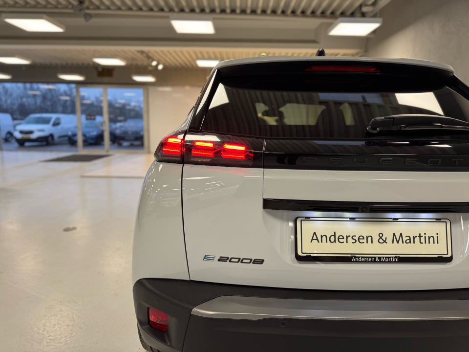 Peugeot e-2008 50 Style 5d